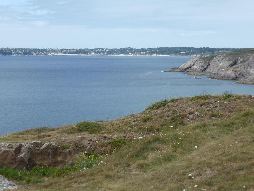Vue vers Plougonvelin depuis la pointe du grand Minou