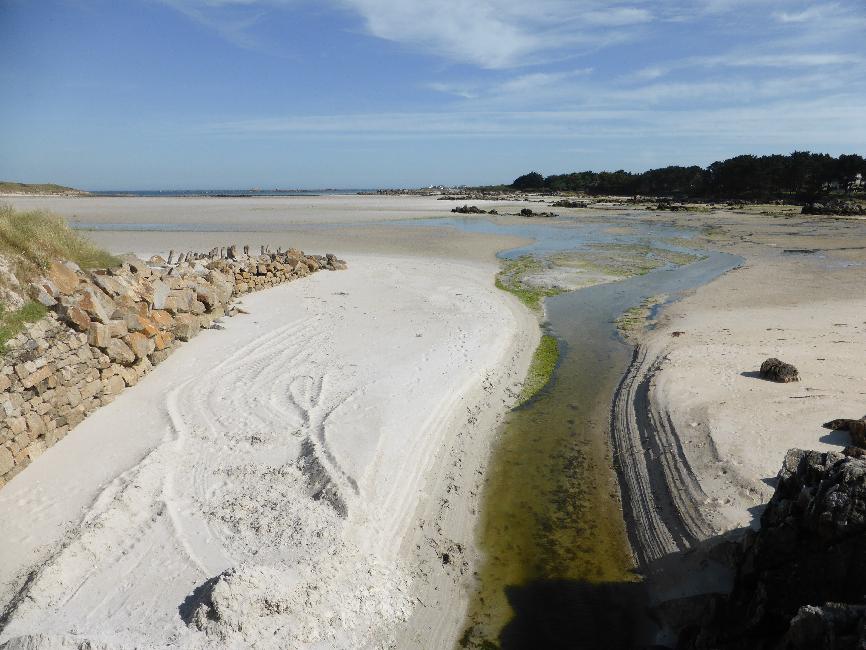 Un grand estuaire pour un petit fleuve côtier, l'aignan (déversoir de l'étang de Curnic)