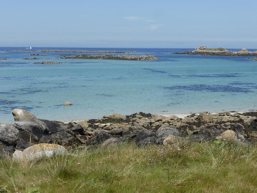 Les îles de la Croix, en face de la presqu'île Sainte-Marguerite