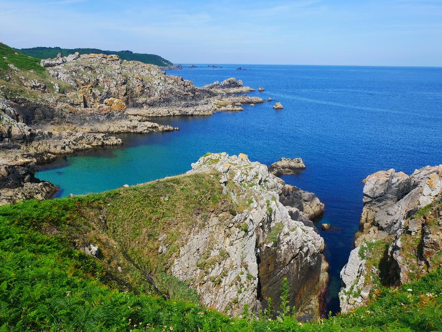 Pointe de Luguenez ; vue sur la pointe de Lesven