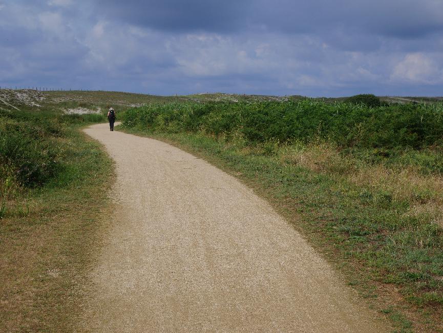 Début de la balade, derrière les dunes à Treffiagat