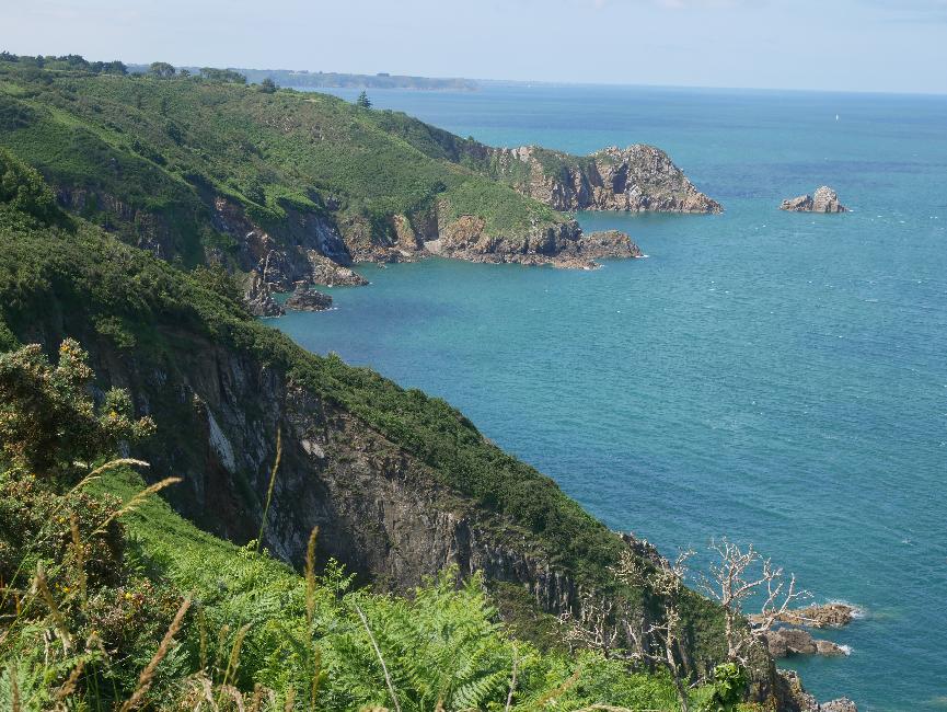 Pointe de Plouha ; vue vers le Pommier