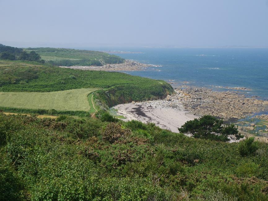 Promontoire de Créac'h Maout ; la côte
