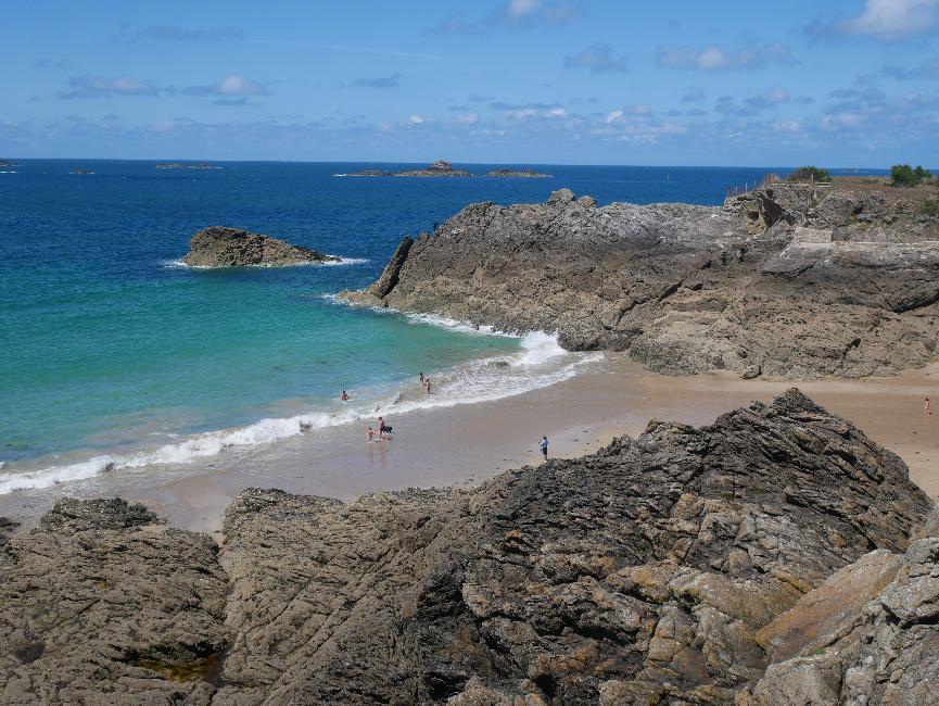 Le Nicet ; vue vers la pointe de Rotheneuf