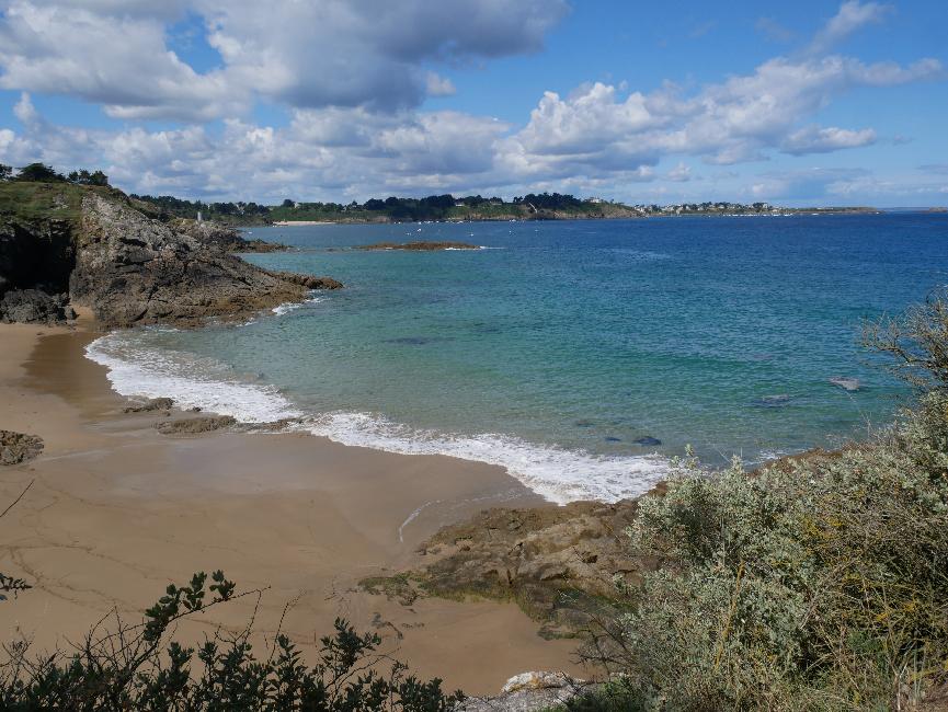 Pointe de la Roche Pelée ; vue vers Saint-Cast
