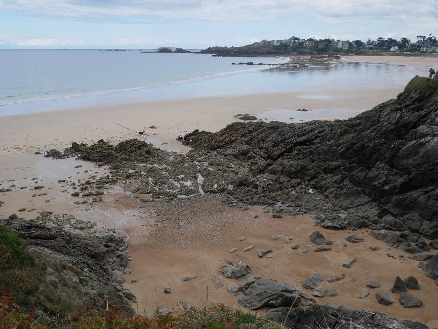 Pointe de la Garde Guérin, vue vers la pointe du Décollé