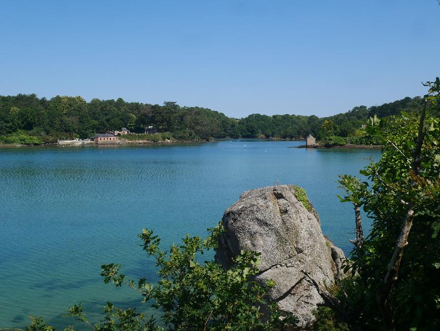 Anse St Léger ; confluent avec le Dourdu et l'anse de Penmor