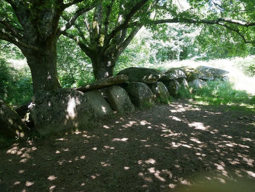 Allée couverte de Kermeur Bihan