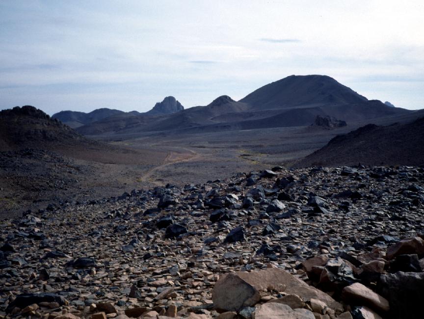 Au pied de l'Assekrem 
