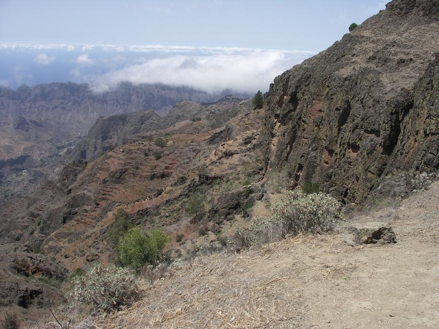 Depuis la crête de l'île (environ 1500m) ; vue vers la côte Nord