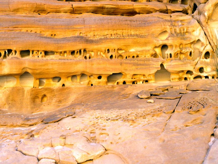 Figures d'érosion, sur le flanc du canyon