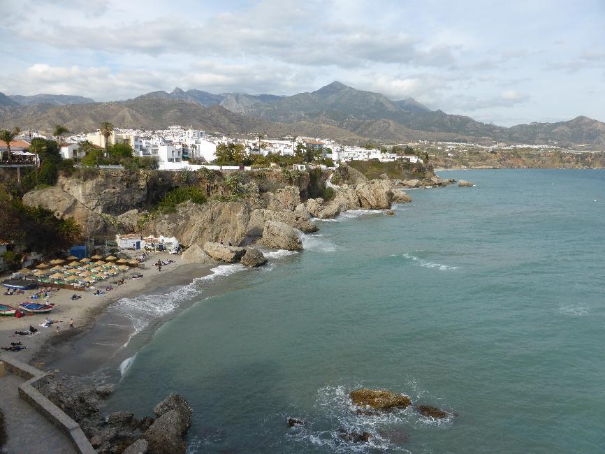 Nerja ; vue depuis le balcon d'Europa