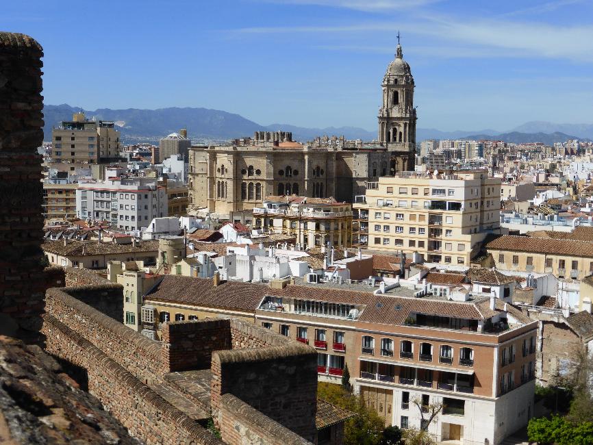 Malaga ; vue sur la cathédrale depuis l'Alcazaba