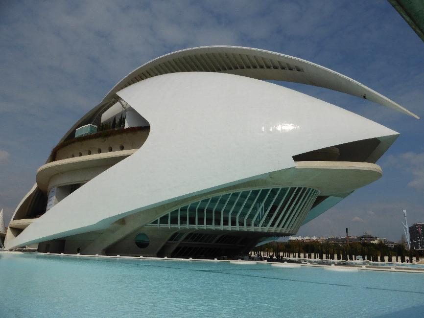 Valencia ; ancien cours du Turia ; devant l'opéra