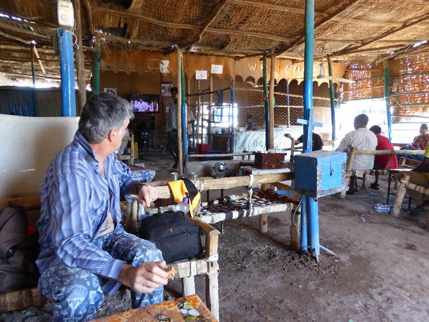 Qui veut jouer avec moi ???