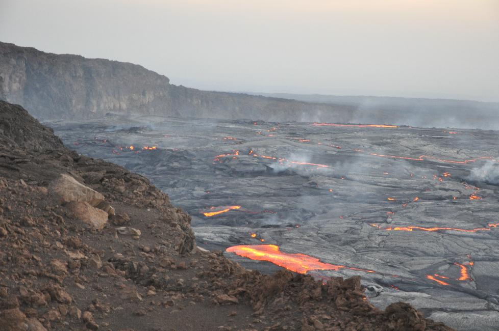 Le nouveau lac de lave, depuis notre point d'observation