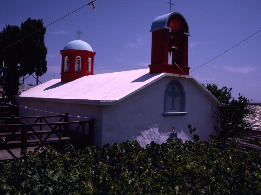 Vue sur le monastère d'Alonnisos