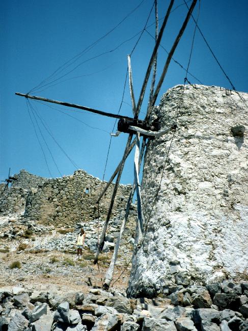 10 000 moulins à vent permettent l'irrigation de ce plateau encerclé par les montagnes