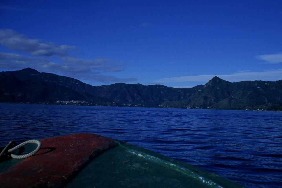 Le Pico de Cristallinas est la pointe dominant la crête de droite
