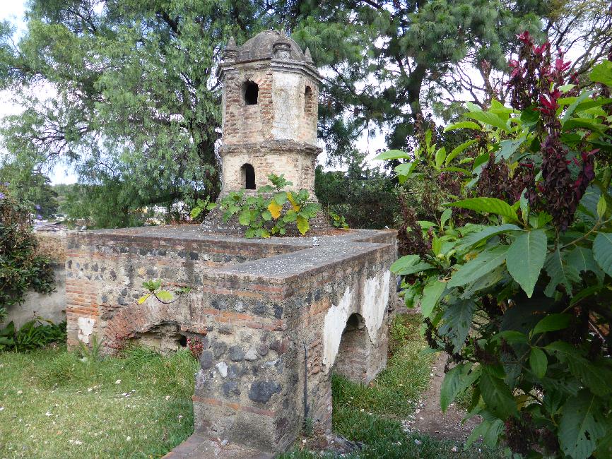 Ruines de l'ancienne cathédrale
