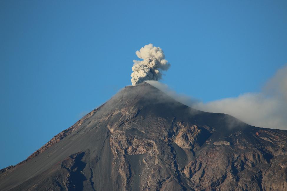 Le volcan, depuis Ciudad Vieja