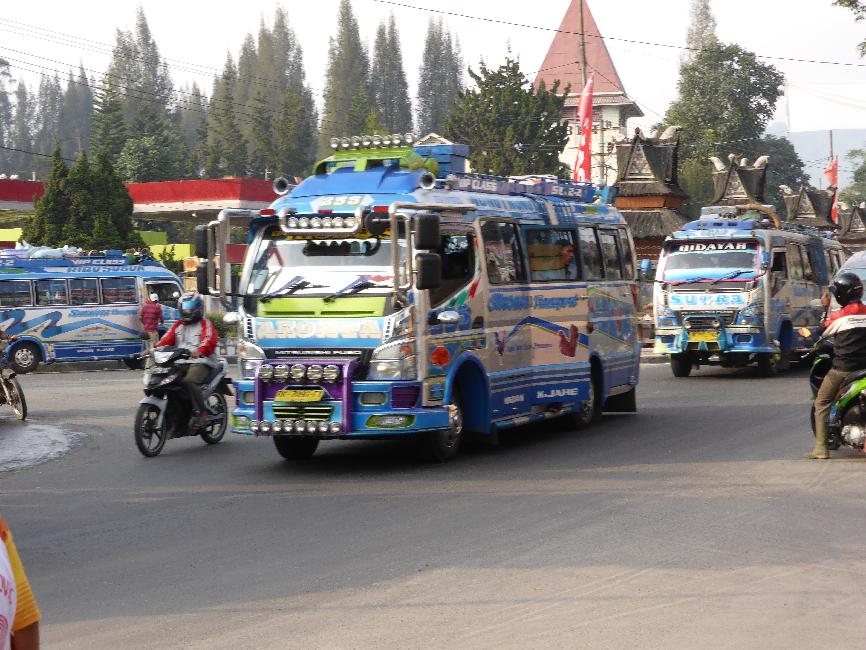 Concours de beauté pour les cars