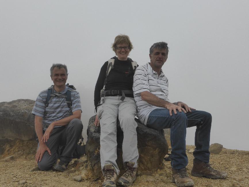 Pause au sommet, avant que le brouillard n'arrive