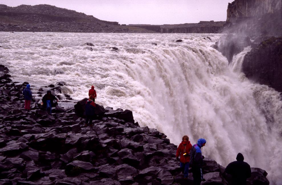 Cascade de Detifoss (plus puissante chute d'eau d'Europe) 