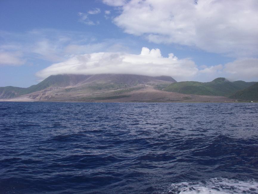 L'aéroport (à droite) et l'embouchure de Tar River (à gauche)