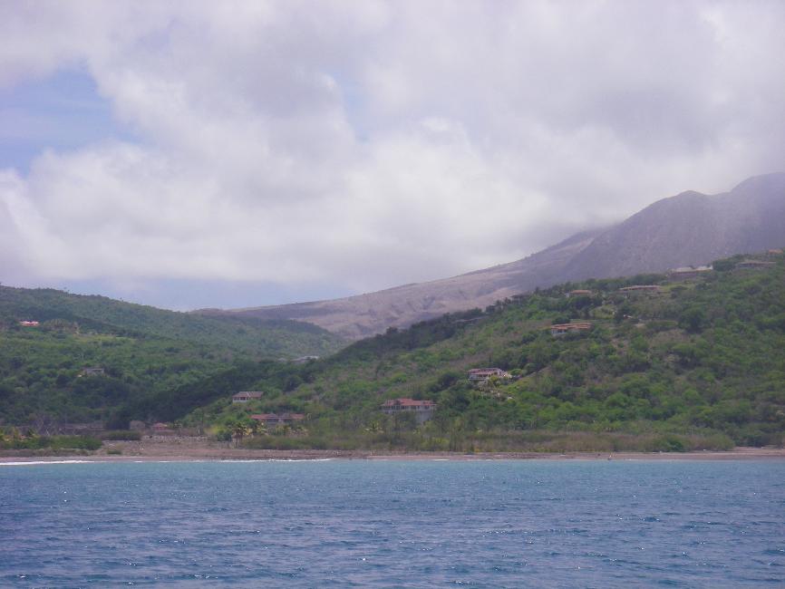 L'embouchure de la Belham, jusqu'à présent épargnée par les nuées ardentes