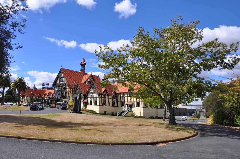 Rotorua ; vers le musée