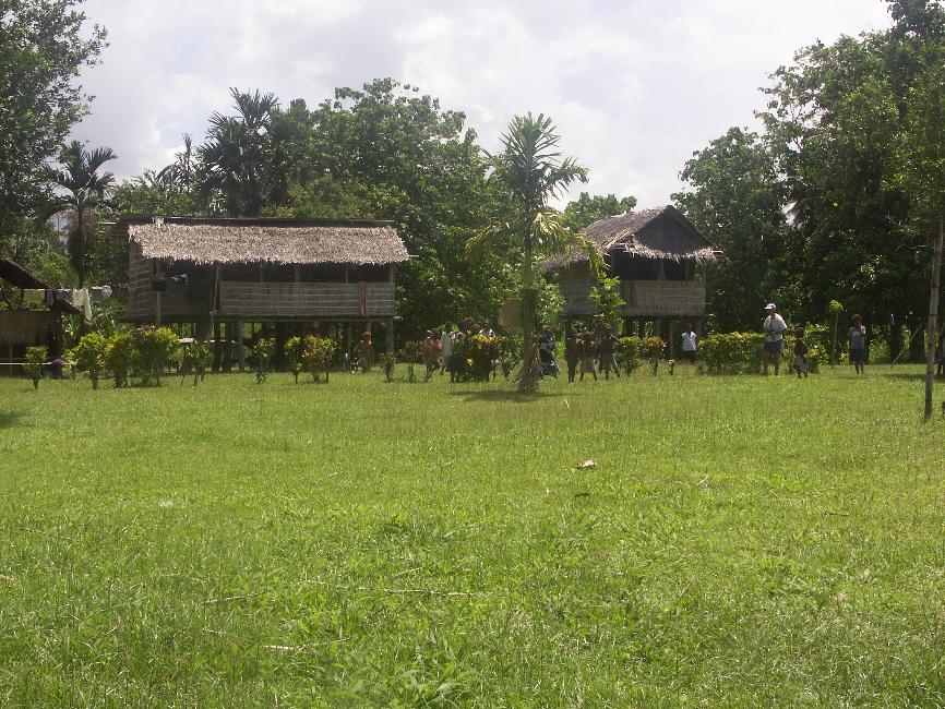 Même pauvres, les villages sont parfaitement entretenus