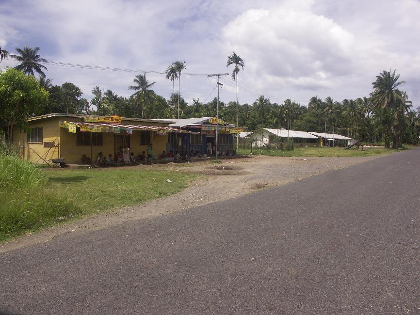 Le centre ville d'Hoskins, à 3 minutes à pied de l'aéroport