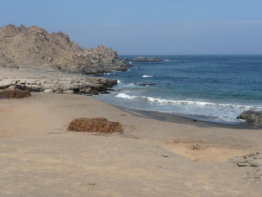 Plage de Puerto Inka