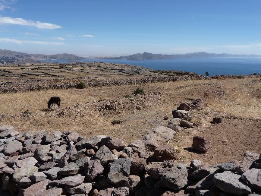 Lac Titicaca ; île d'Amantani
