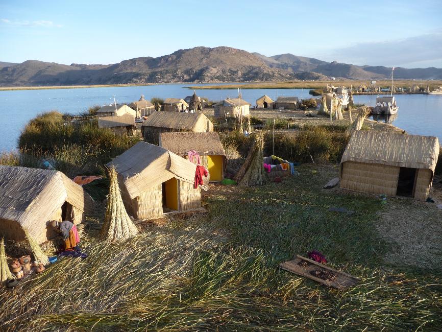 Lac Titicaca ; îles flottantes (Uros)