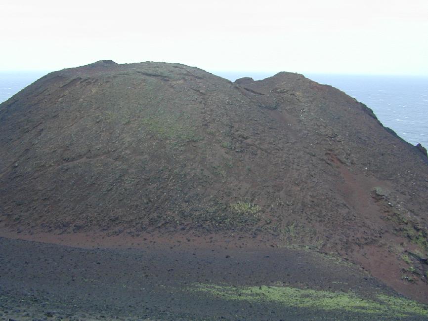 Comme d'autres, ce volcan est né en 1957