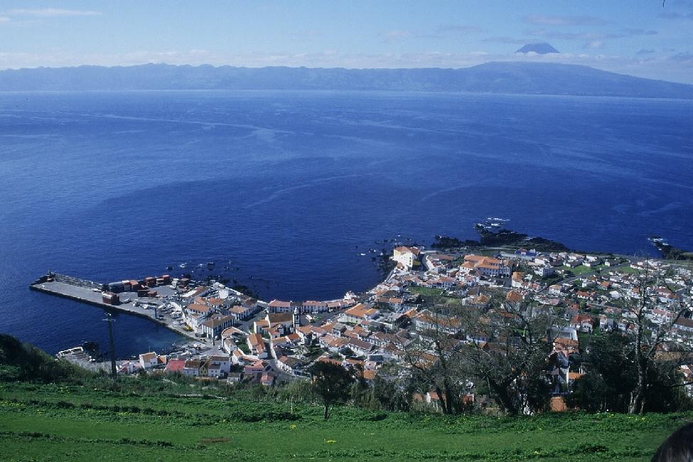 Vue sur le Pico, au dessus de Velas