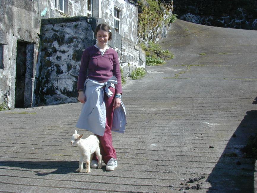 Sophie s'est trouvé un compagnon... un peu collant !