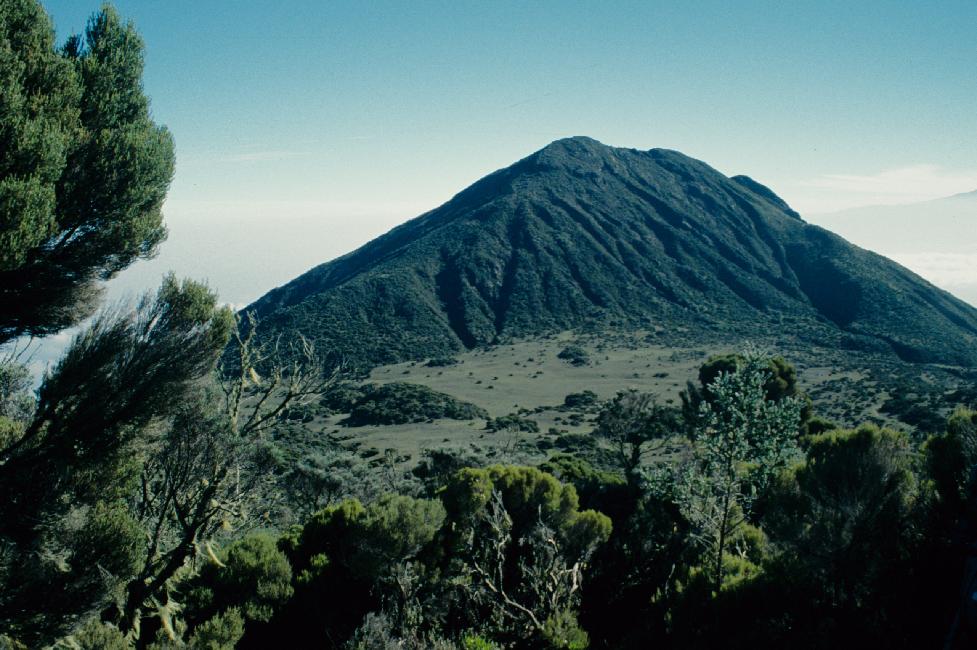Vue vers le petit Meru